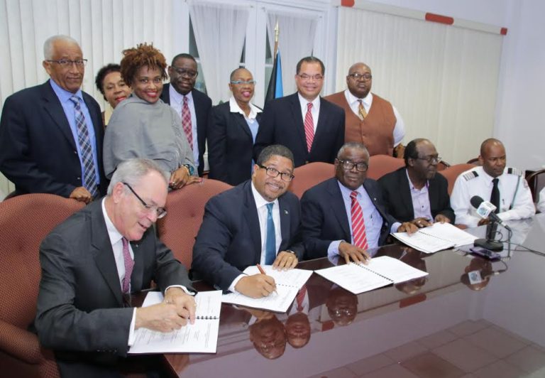 Government signs new Industrial Agreement with the Bahamas Customs, Immigration & Allied Workers Union