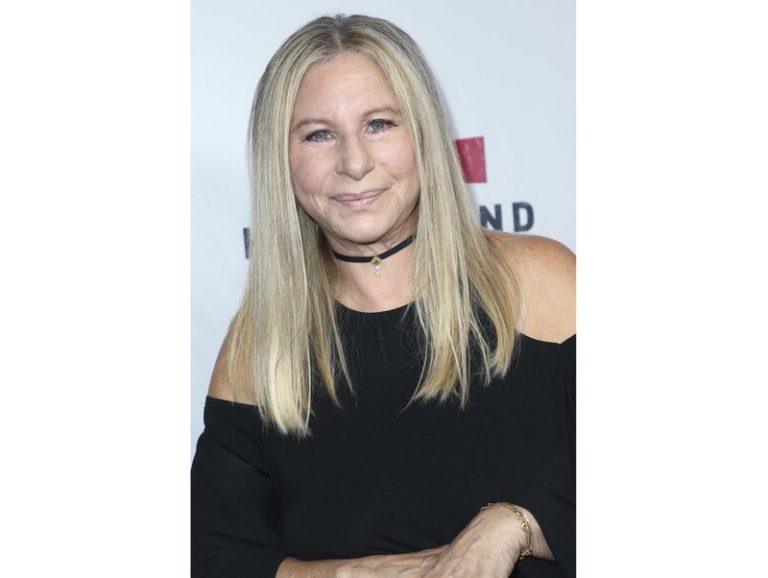 Streisand gives early nod of approval to Lady Gaga’s ‘Star’
