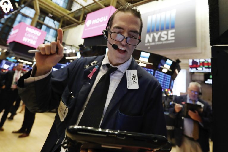 US stocks claw back from an early plunge on Fed report