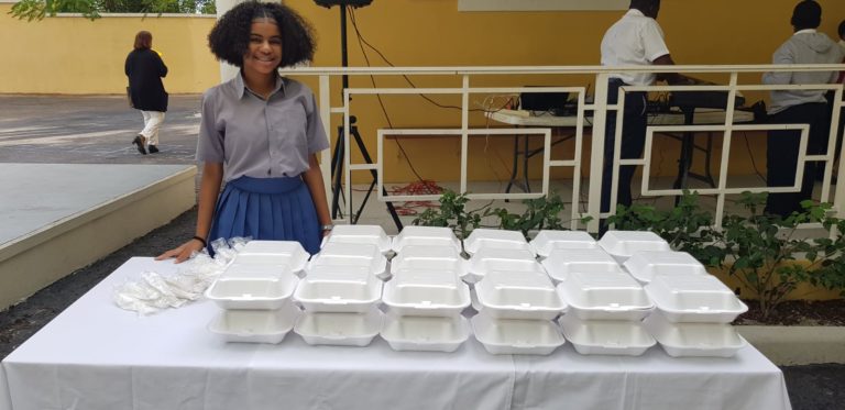 Teen provides breakfast for 45 students at Sandilands Primary