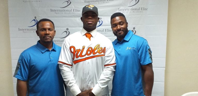 Rolle inks deal with Baltimore Orioles