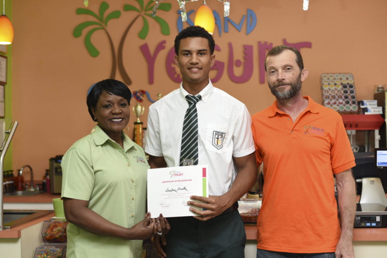 Island Yogurt hosts student recognition event