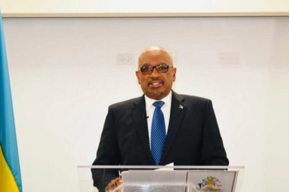 New emergency order closes Bahamas for business