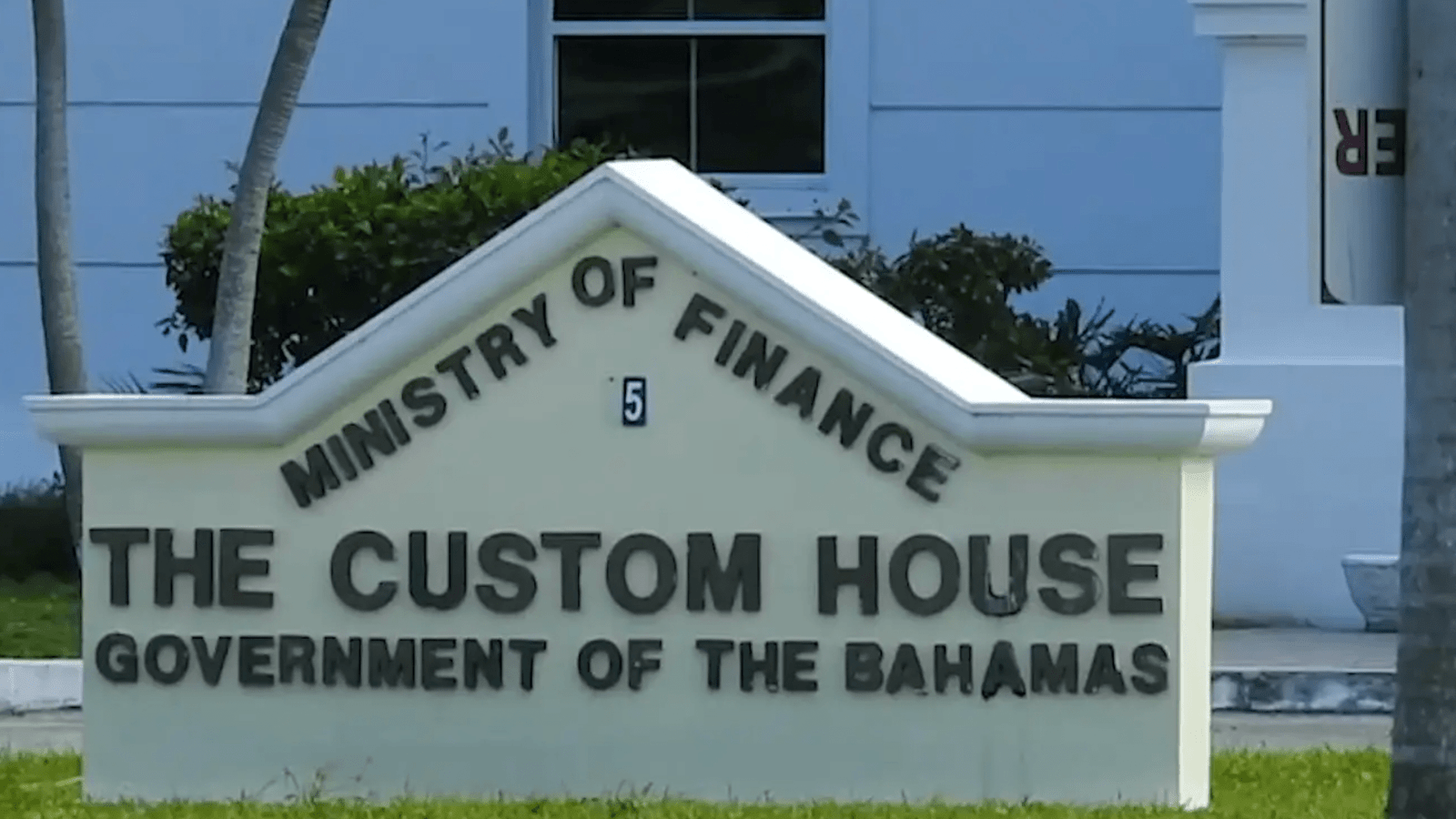 CUSTOMS OFFICERS WANT PROMOTIONS