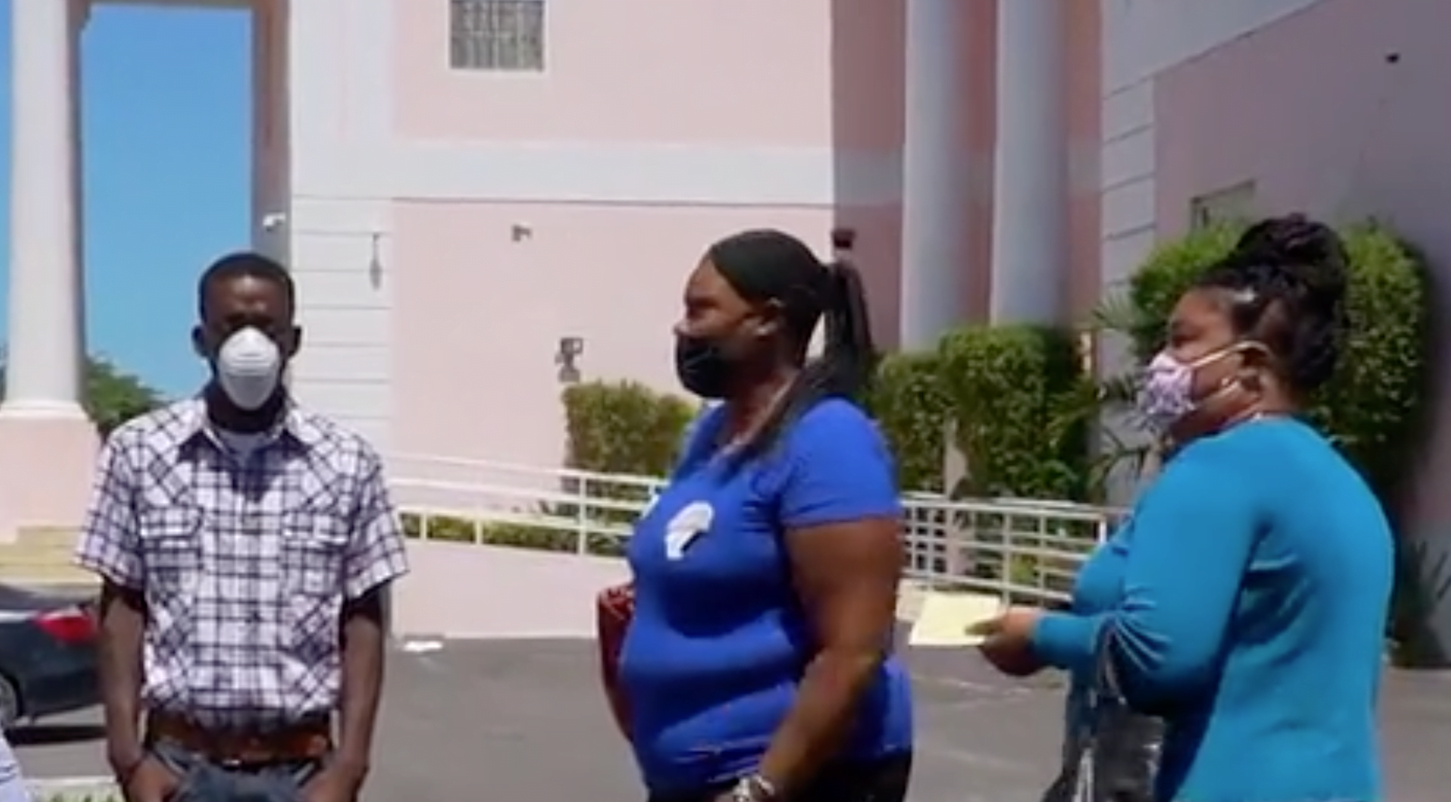 GOOD SAMARITANS SAVE TEEN BOY FROM JAIL TIME