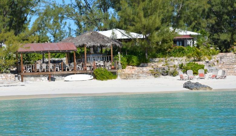 Out island resort operator backs removal of visitor quarantine