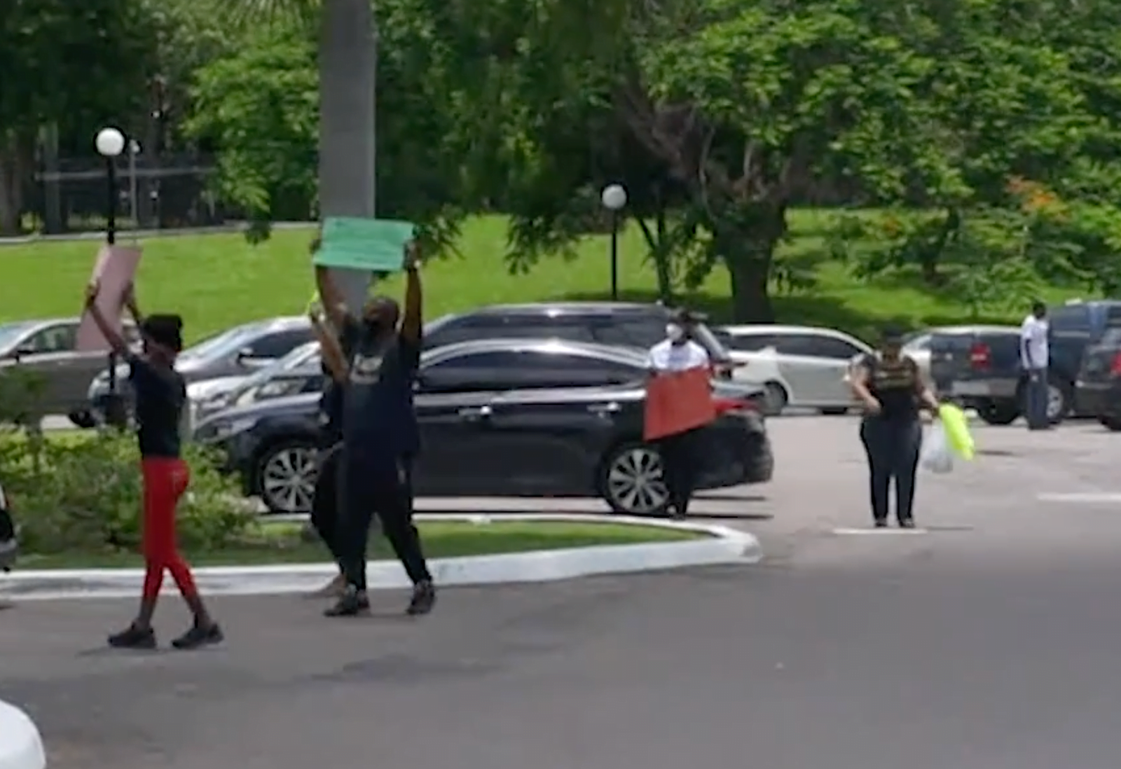 RAGGED ISLANDERS STAGE PROTEST OUTSIDE OF OPM OVER UNDOCUMENTED MIGRANTS