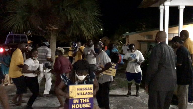 PLP service turns political rally with “unplanned” Junkanoo rushout