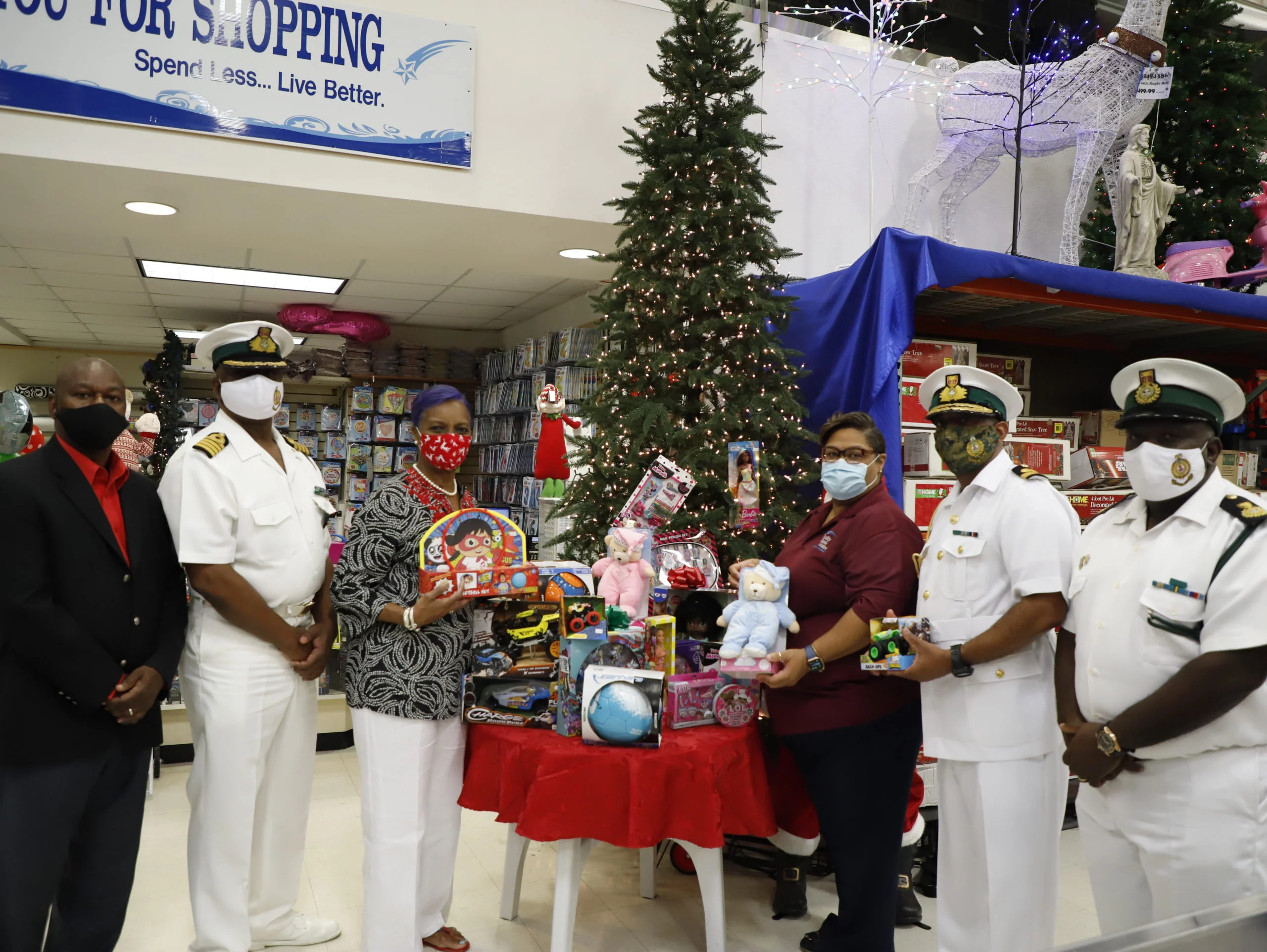 Quality Home Center partners with RBDF Veterans Association for Christmas donation