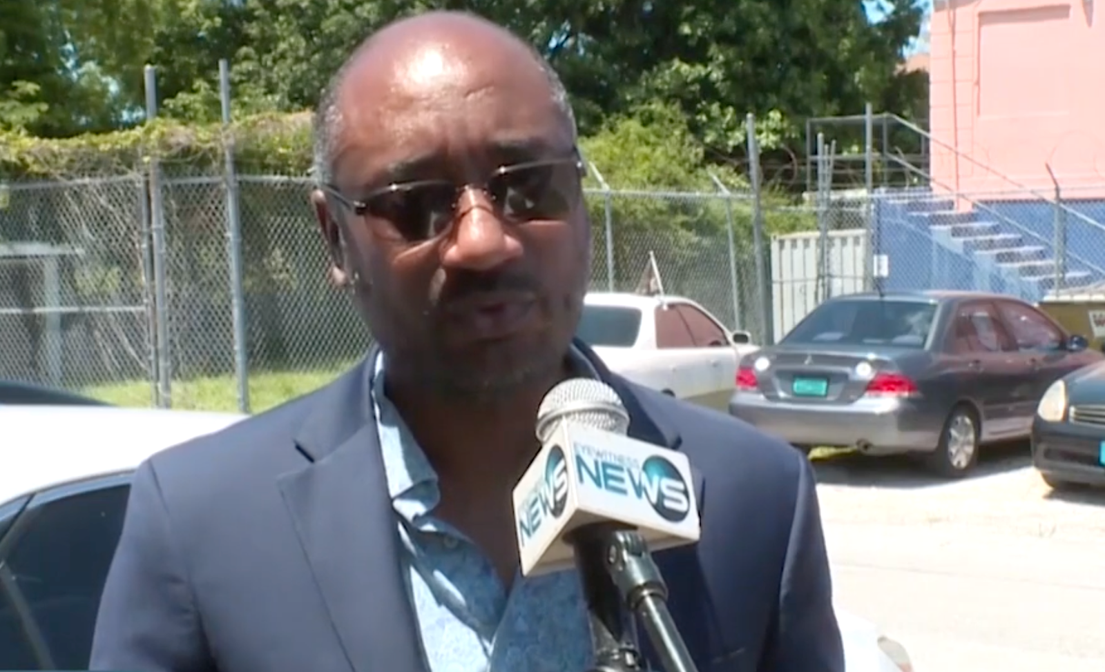 THIRD PARTIES SAY TIME IS UP FOR BOTH MAJOR POLITICAL PARTIES