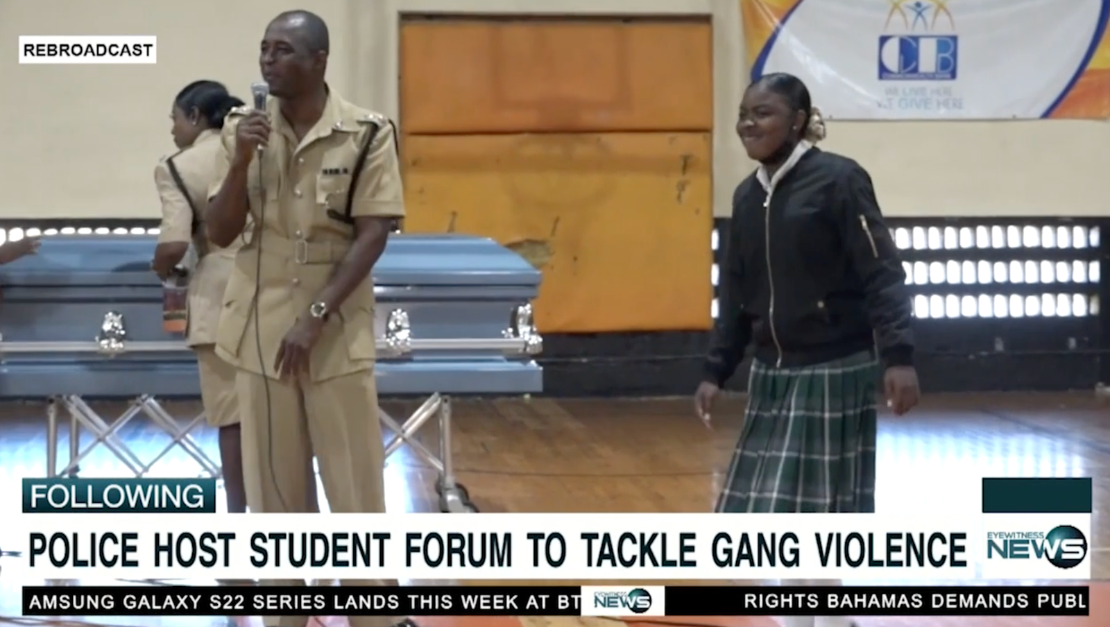 POLICE HOST STUDENT FORUM TO TACKLE GANG VIOLENCE