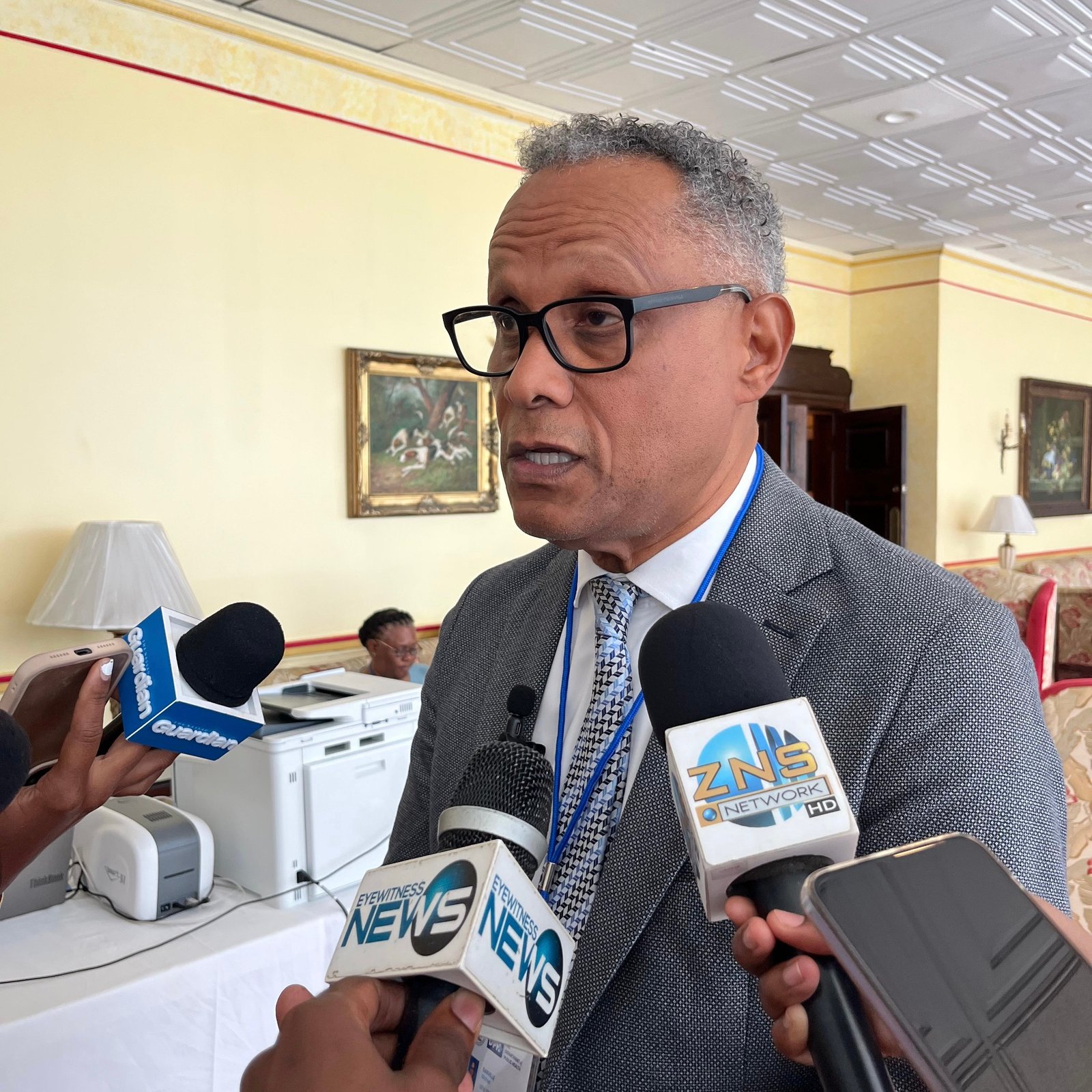 Health Minister addresses flooding concerns at new hospital construction site