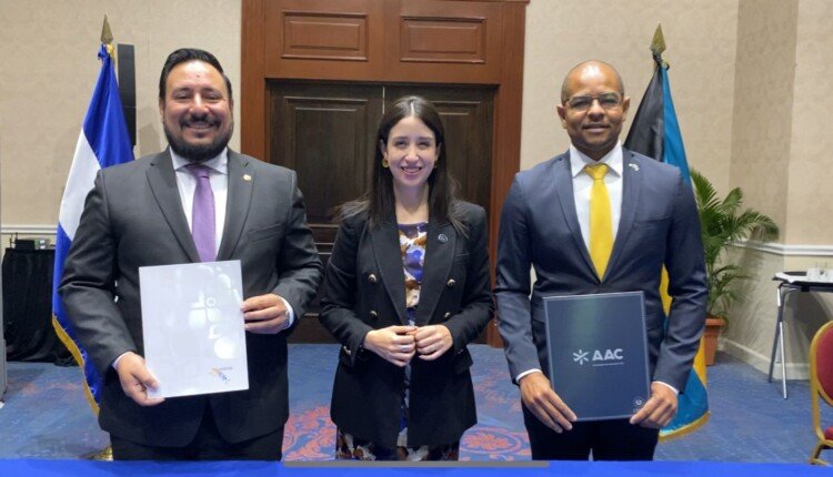 Bahamas and El Salvador sign landmark air service agreement